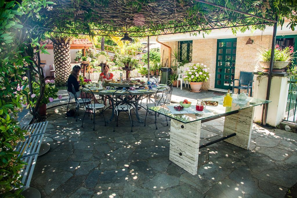 Bed And Breakfast El Dueno Palinuro Exterior photo